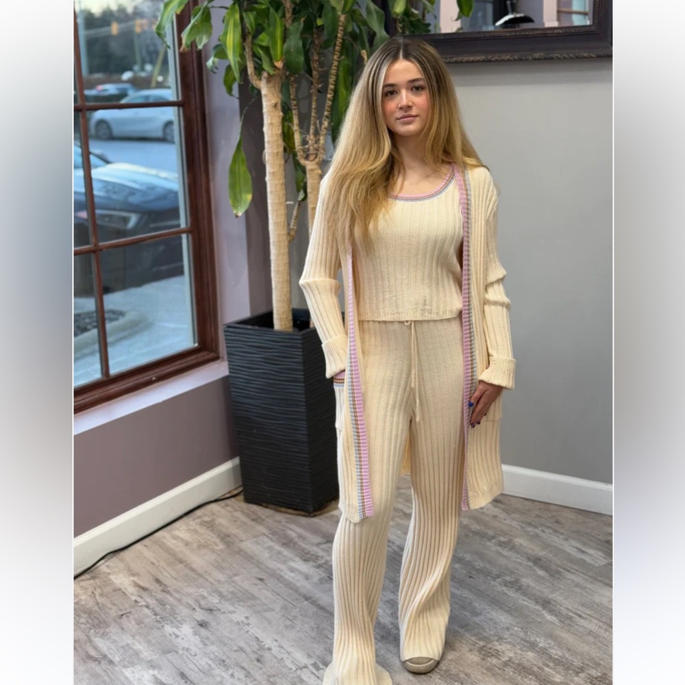NWT Getaway Ribbed Cardigan & Tank 2 Piece Set